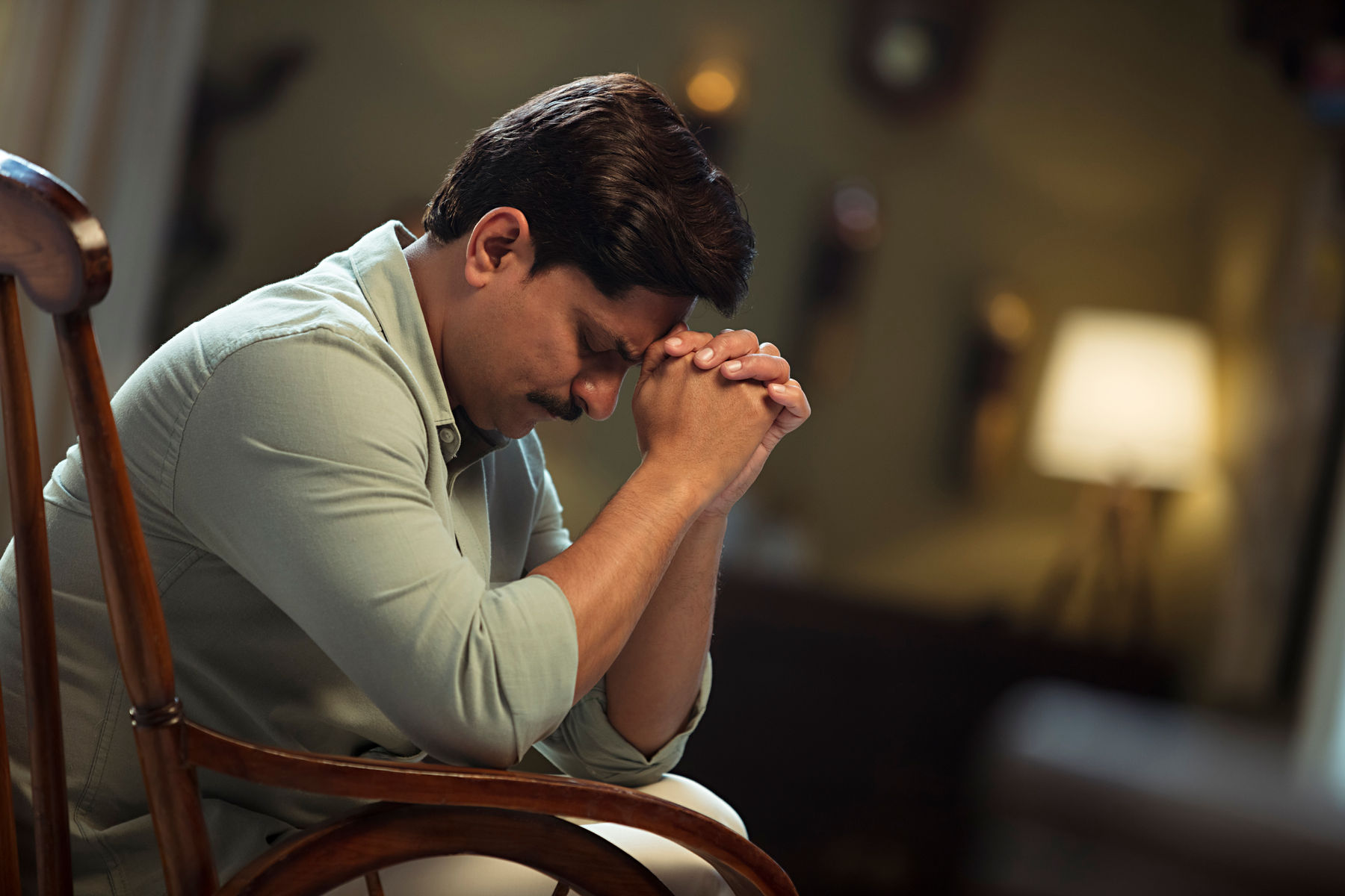 You are currently viewing मानसिक स्वास्थ्य के लिए तंगी को कम करें