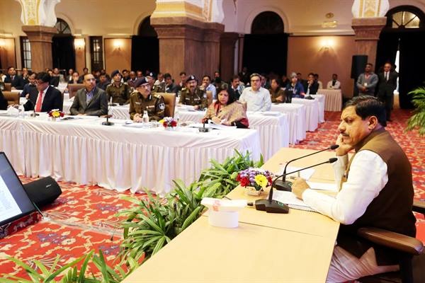 Read more about the article उज्जैन सिंहस्थ से पहले 6 लेन बनेगा इंदौर-उज्जैन हाईवे!