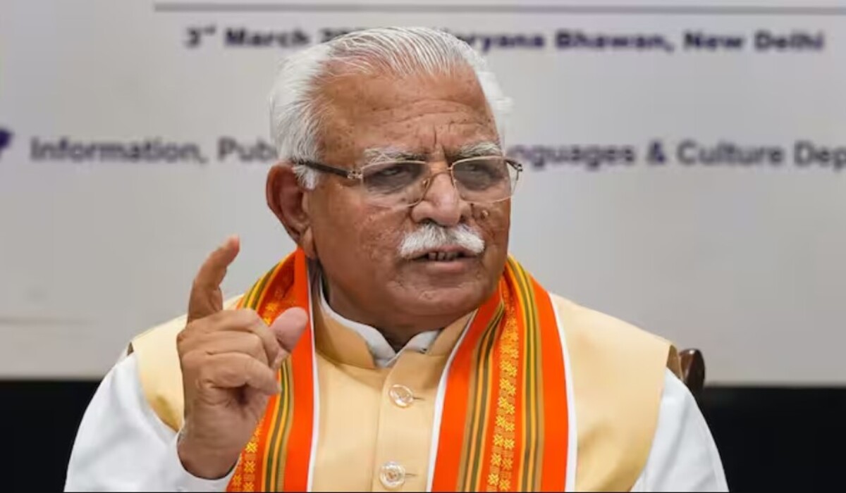 Read more about the article Haryana News: ‘टेंट में न खाना मिलेगा, न ही बाहर चप्पलें’; पूर्व मुख्यमंत्री Manohar Lal ने Congress पर ताना मारा