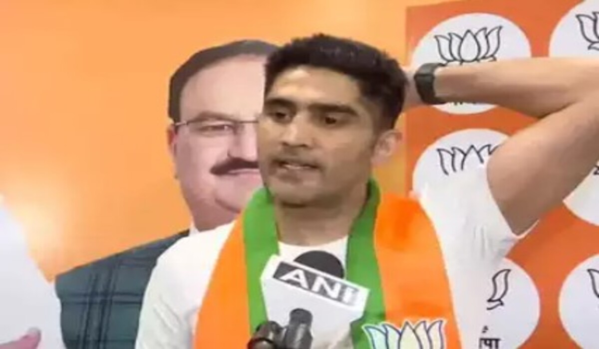 Read more about the article Haryana Lok Sabha Elections 2024: Vijender Singh ने BJP में शामिल होने के बाद ‘मैं उन सभी जमावड़ों के खिलाफ बागी बनूंगा जहां…’ ये क्यों कहा?