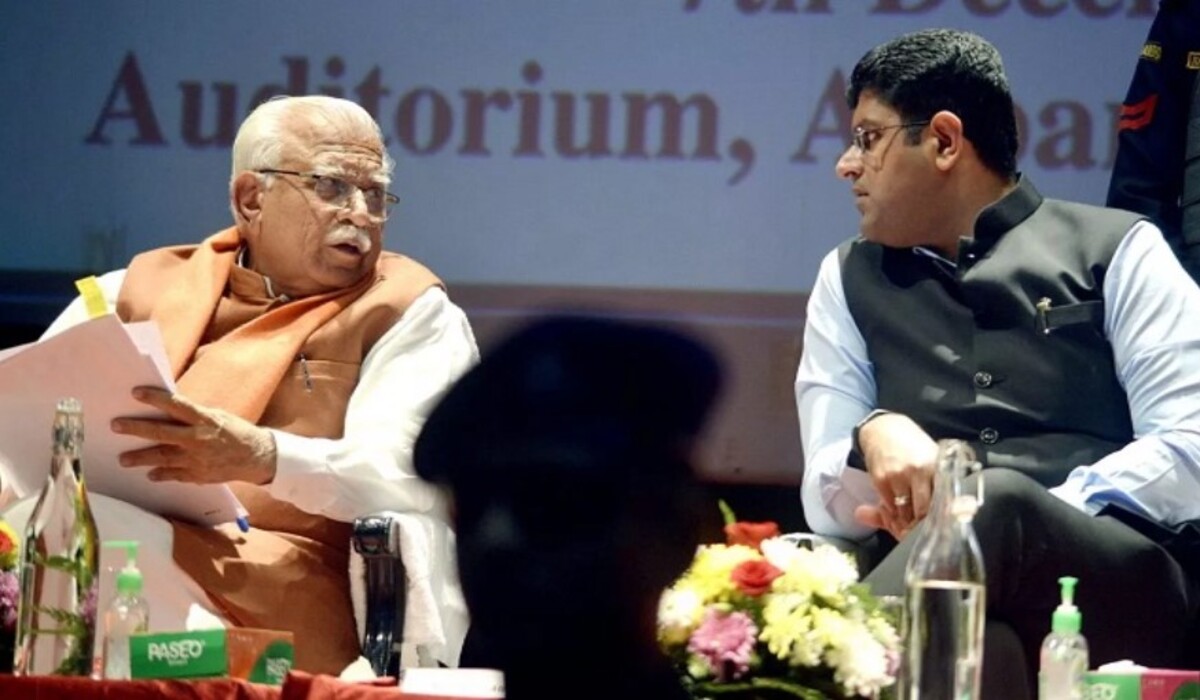 Read more about the article Haryana News: अब Manohar War, मुख्यमंत्री Saini और Abhay Chautala ने पहले ही JJP नेता Dushyant के खिलाफ भ्रष्टाचार मामले में बयान