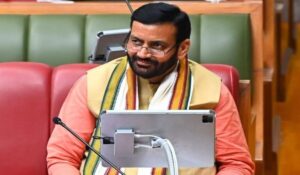 Haryana: Haryana के मुख्यमंत्री Nayab Singh Saini ने कहा कि पूर्व उप मुख्यमंत्री Dushyant Chautala को उनके विधायकों को समझना