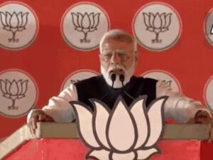 Read more about the article लालू ने बिहार को 2 ही चीजें दीं- पहला जंगलराज और दूसरा भ्रष्टाचार : पीएम मोदी