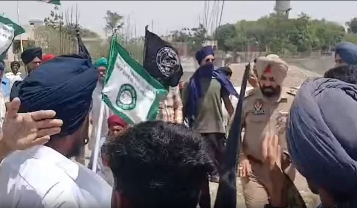 You are currently viewing Patiala: BJP उम्मीदवार Preneet Kaur के खिलाफ किसानों की विरोध, किसान विरोधी नारे उठाए