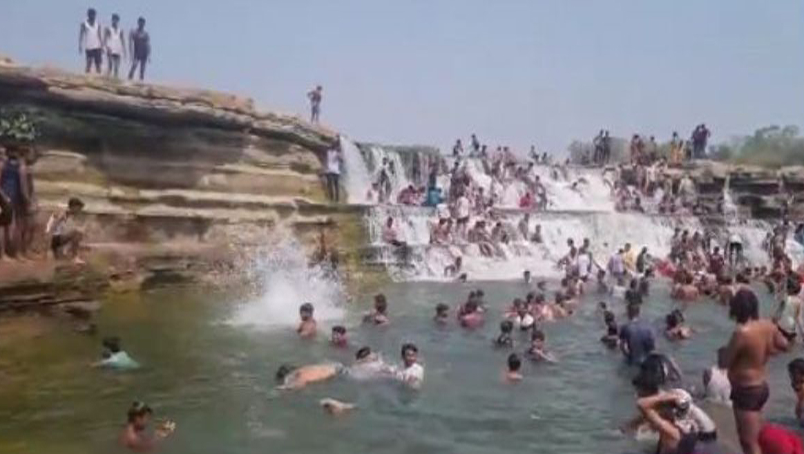 You are currently viewing भदभदा वॉटरफाल में नहाने पर लगा प्रतिबंधः आदेश जारी