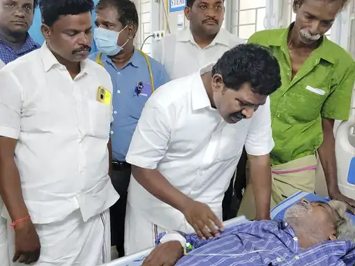 You are currently viewing जहरीली शराब से अबतक 29 की मौत, 60 का इलाज जारी