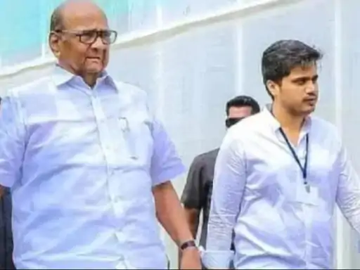 Read more about the article रोहित पवार का दावा-हमारे संपर्क में NCP के 19 विधायक