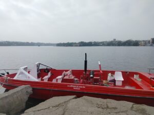 Read more about the article महाकुंभ 2025: मध्यप्रदेश की ओर से की गई एक अनोखी पहल, भोपाल से रवाना हुई देश की पहली फायर फाइटिंग बोट