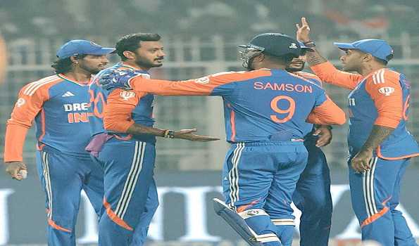 Read more about the article भारत की शानदार जीत! इंग्लैंड को 132 रन पर समेटा, वरुण चक्रवर्ती बने प्लेयर ऑफ द मैच!