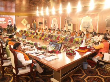 Read more about the article MP तबादला नीति 2025: राहत या नई चुनौती? नई तबादला नीति लागू, अब विशेष परिस्थिति में मंत्री कर सकेंगे तबादले; आदेश जारी