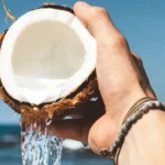 क्या है नारियल पानी पीने का सही समय? जानें कब और कैसे करें इसका सेवन