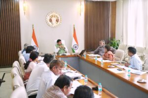 Read more about the article मध्यप्रदेश में हर गांव तक सड़क पहुंचाने की बड़ी योजना, तीन साल में पूरा होगा लक्ष्य: CM डॉ. मोहन यादव ने समत्व भवन में ली समीक्षा बैठक, अधिकारियों को दिए निर्देश; AI और जियो टैगिंग से होगी सड़कों की मॉनिटरिंग