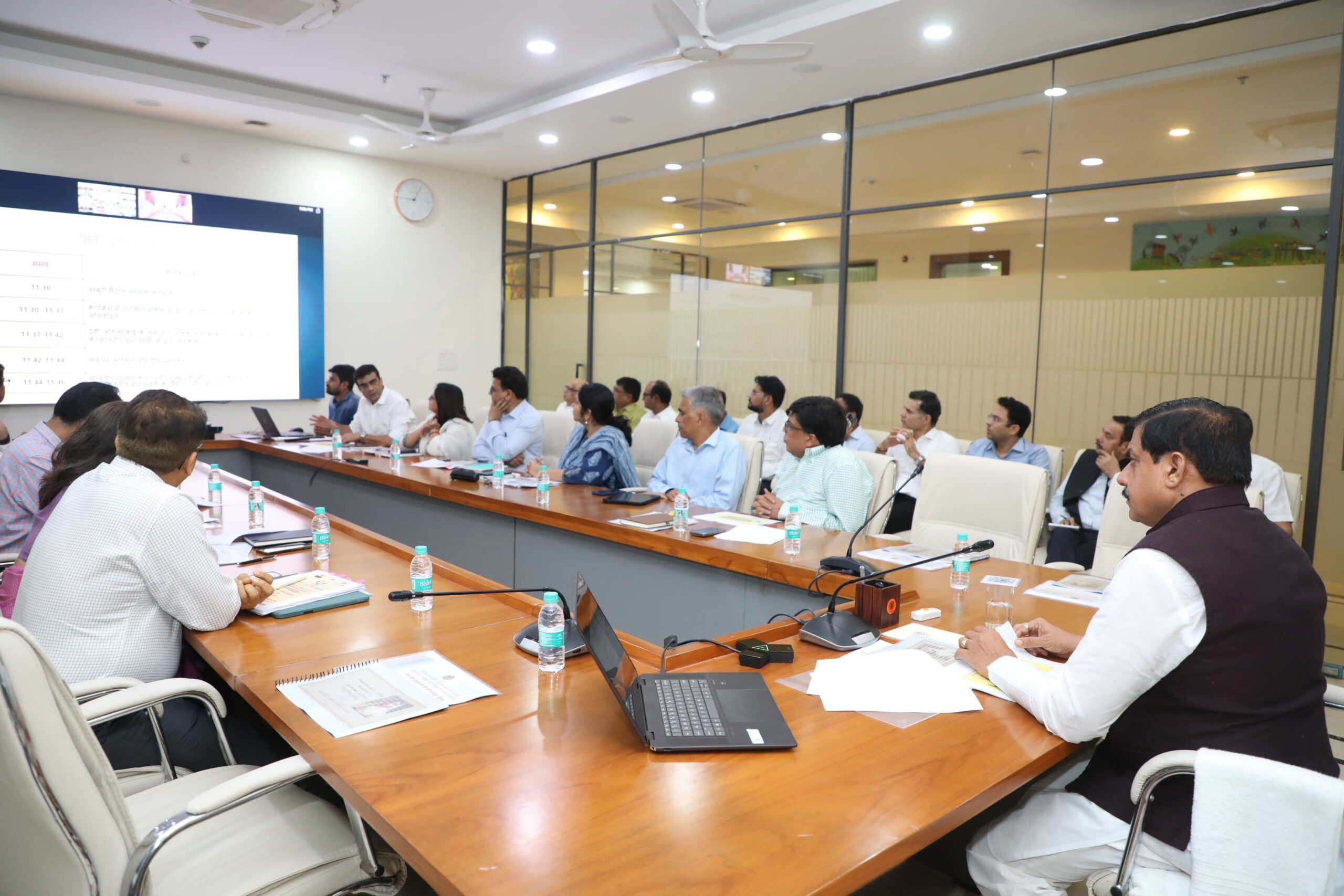 Read more about the article भोपाल में 31 मई को होगा महिला सशक्तिकरण और स्वावलम्बन महासम्मेलन, प्रधानमंत्री नरेंद्र मोदी करेंगे संबोधित; मुख्यमंत्री डॉ. मोहन यादव ने की तैयारियों की समीक्षा!