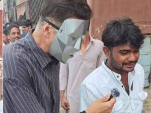 Read more about the article अक्षय कुमार की ‘हाउसफुल 5’ बनी ब्लॉकबस्टर: दो दिन में ₹56 करोड़ की कमाई, अक्षय ने दर्शकों से खुद लिया फिल्म का रिव्यू; अब हॉरर फिल्मों में दिखेगा नया अवतार!