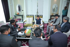 Read more about the article दुबई में सीएम डॉ. मोहन यादव का दूसरा दिन: कॉउन्सल जनरल से की चर्चा, एमपी डे से लेकर ईवी और पर्यटन तक कई सेक्टर्स पर हुई चर्चा; स्थायी संपर्क तंत्र पर बनी सहमति!