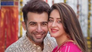 Read more about the article टीवी के पॉपुलर कपल जय भानुशाली और माही विज के रिश्ते पर उठे सवाल, माही ने तलाक की अफवाहों पर तोड़ी चुप्पी; बोलीं – मैं आपको क्यों बताऊं? क्या आप मेरे चाचा हैं?