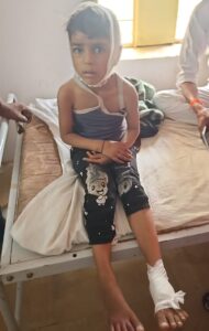 Read more about the article जैसलमेर: स्कूल का जर्जर गेट गिरा, 7 साल के मासूम अरबाज की दर्दनाक मौत; छुट्टी के वक्त बहनों को लेने आया था स्कूल, कलेक्टर ने बनाई जांच कमेटी!