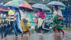 Read more about the article मध्यप्रदेश में मानसून फिर हुआ मेहरबान, इंदौर-उज्जैन समेत 22 जिलों में जमकर बारिश; तीन दिन तक भारी बारिश का अलर्ट!