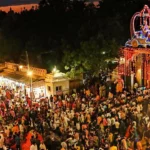 देशभर में गूंजे जयकारे: मथुरा-वृंदावन से पटना तक कृष्ण जन्माष्टमी का उल्लास, तुलसी, कमल और वैजयंती श्रीकृष्ण को सबसे प्रिय; 10 लाख श्रद्धालु उमड़े वृंदावन!