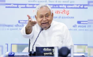 Read more about the article चुनावी साल में नीतीश सरकार का मास्टरस्ट्रोक! TRE-4 से शिक्षक भर्ती में डोमिसाइल लागू – बिहारियों को मिलेगा पहला हक़; 1 अगस्त से हर घर को 125 यूनिट फ्री बिजली!