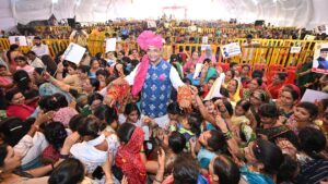 Read more about the article लव जिहाद और नशे के खिलाफ लड़ाई को समर्पित विश्व का सबसे बड़ा ‘नरेला रक्षाबंधन महोत्सव’