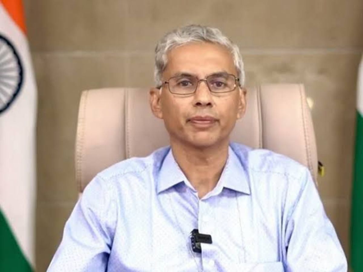 Read more about the article मध्यप्रदेश में मुख्य सचिव की कुर्सी पर असमंजस, दो आईएएस अफसरों की पदोन्नति दांव पर; पीएम मोदी के दौरे के बाद साफ होगी तस्वीर!