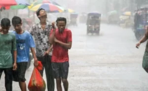 Read more about the article अगस्त की शुरुआत में बारिश गायब, तपती धूप से बेहाल मध्यप्रदेश: मध्यप्रदेश में 34 जिलों में हल्की बारिश के संकेत, पर भारी बारिश की उम्मीद नहीं!