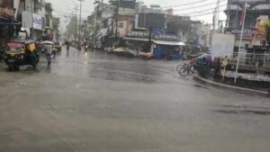 Read more about the article मध्यप्रदेश में मानसून मेहरबान, कई जिलों में बारिश का कोटा पूरा: चित्रकूट में मंदाकिनी उफान पर, ग्वालियर-छतरपुर समेत 8 जिलों में अलर्ट!