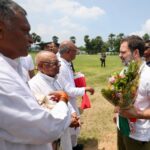 बिहार से राहुल की ‘वोट अधिकार यात्रा’ शुरू: 17 दिन, 23 जिले और 50 विधानसभा सीटों पर फोकस, यात्रा में शामिल हुए तेजस्वी-खड़गे समेत बड़े नेता; लालू यादव बोले – “लोकतंत्र को मिटने नहीं देंगे”!