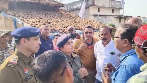 Read more about the article Rajnandgaon: धर्मांतरण को लेकर मचा बवाल, ग्रामीणों को दिया जा रहा लालच, हिंदू संगठन ने विदेशी फंडिंग मिलने का लगाया आरोप